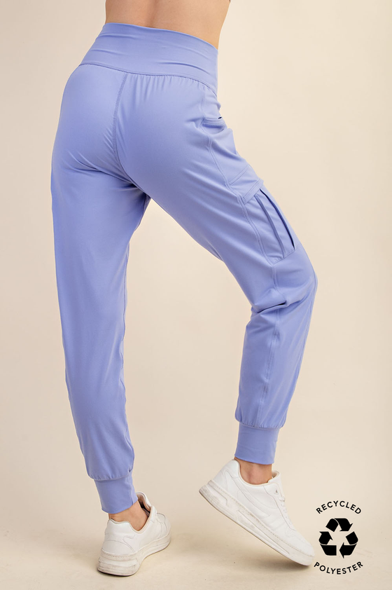 BUTTER JOGGER WITH SIDE POCKETS