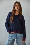 W2136T2 | Knit Cable Sweater V-Neck Long Sleeve Pullover Top