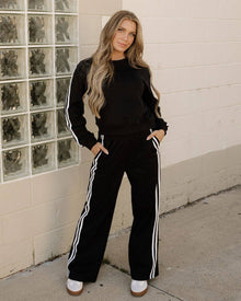  Varsity Pullover Wide Leg Pants 2pcs Outfit - Black