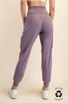 BUTTER JOGGER WITH SIDE POCKETS
