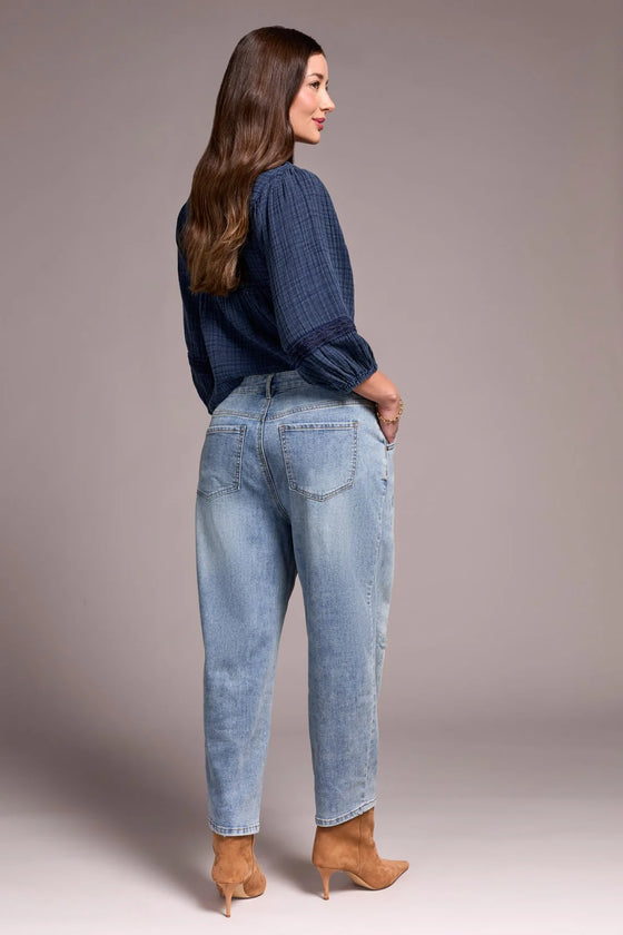 Audrey Girlfriend Barrel Jeans