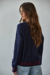 W2136T2 | Knit Cable Sweater V-Neck Long Sleeve Pullover Top