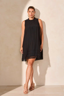  Sleeveless Black Dress w/Lining
