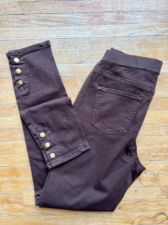 Twill Pants with Snap Button Hem