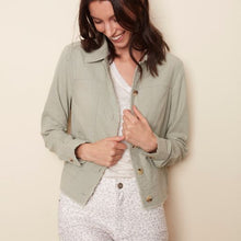  Frayed Hem Cropped Button Up Jacket